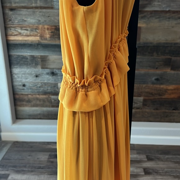Zara Dress | Yellow | Size M | sleeveless | elastic waist | Never Worn - Picture 5 of 10